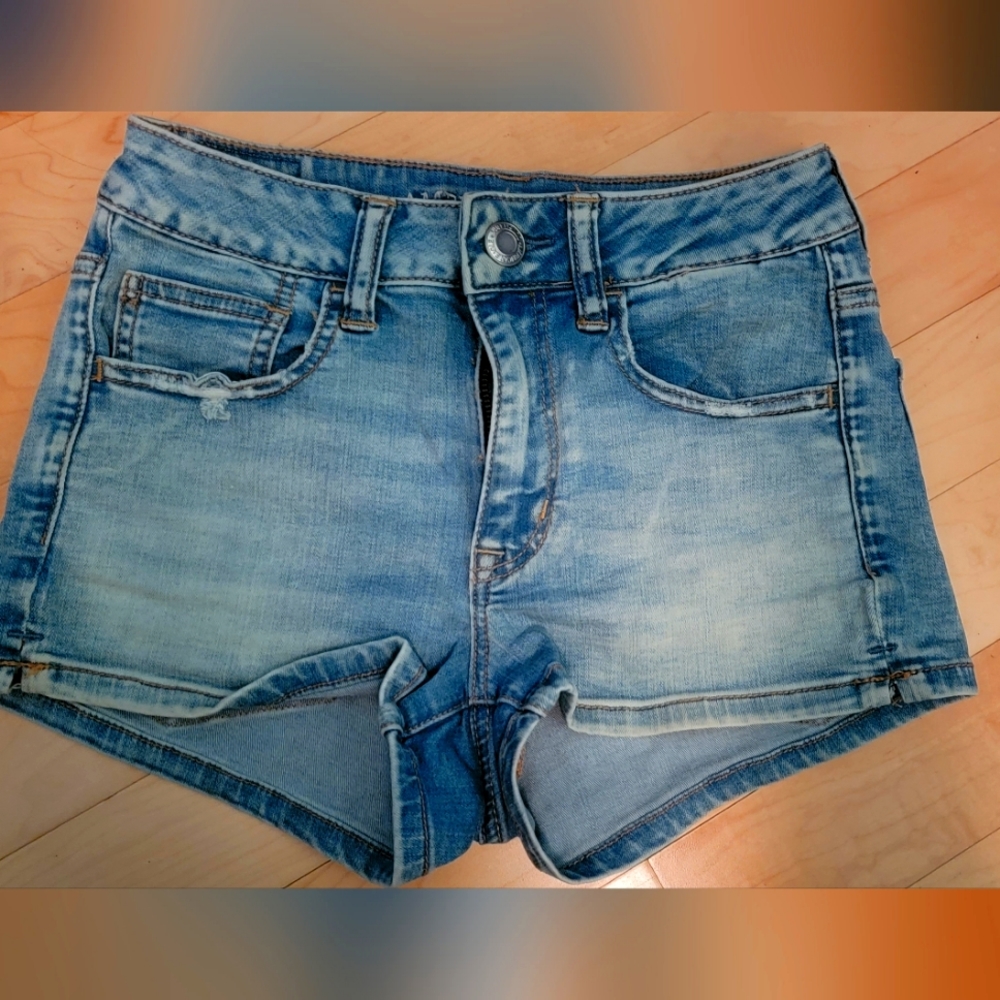American Eagle  jean shorts sz 2